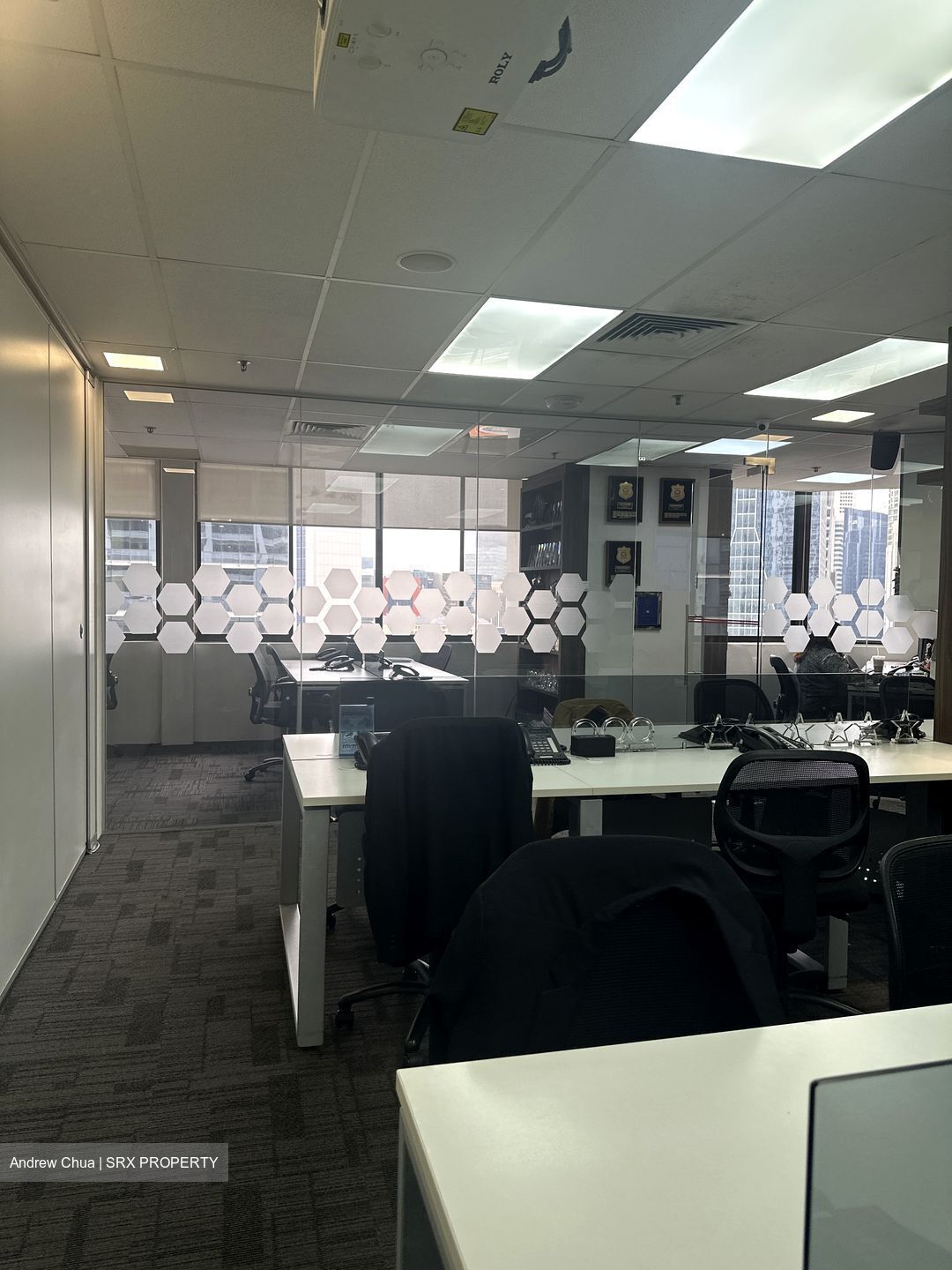 International Plaza (D2), Office #476052981